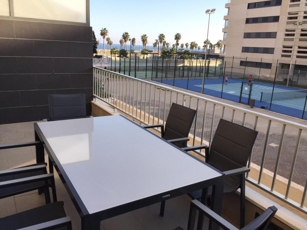 Apartamento Lujo, Primera Linea Playa, Garaje, Wifi, Piscina Climatizada Roquetas de Mar Dış mekan fotoğraf